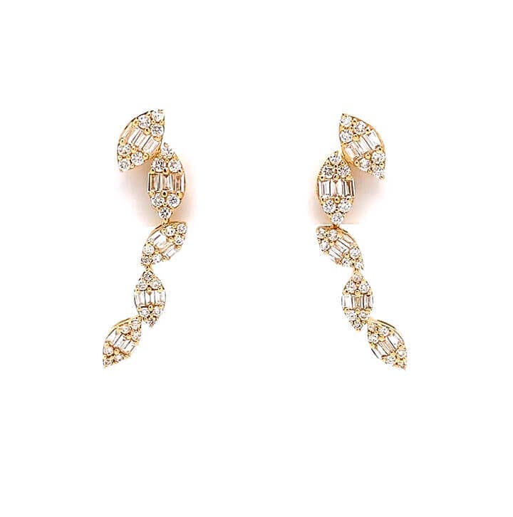 Yue Diamond Earrings